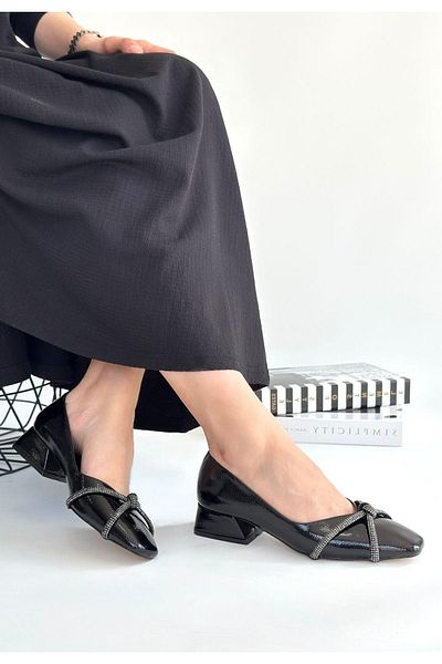 Celira Black Patent Leather High Heels
