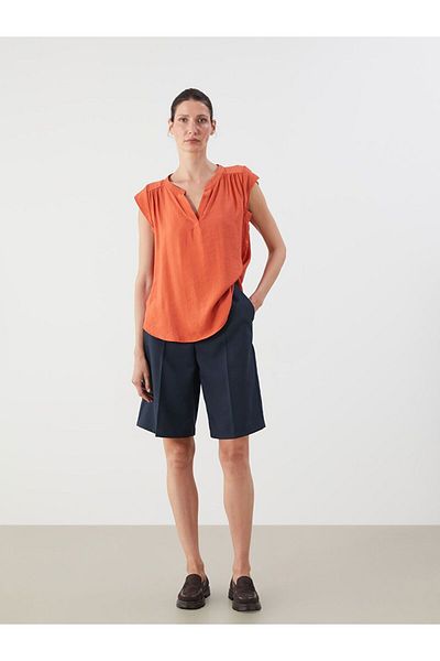 LC Waikiki Lcwaikiki Classic Scoop Neck Blouse