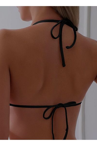 ARDSU Mayokini sexy cu model de valuri