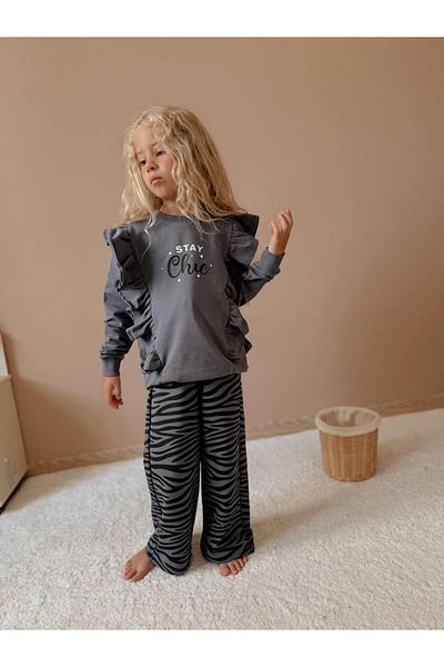 RAPAPA Girls' "Stay Chic" Ruffle Sweatshirt and Zebra Print Pants Set 5004g