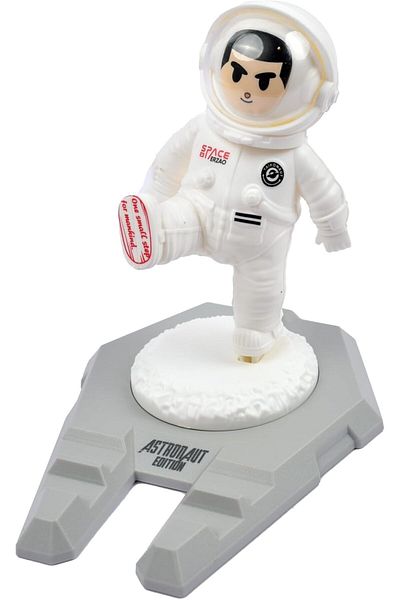 SUKILO Cell Phone Stand Car Holder, Fun 3D Cartoon Astronaut Design Mobile Phone Stand for Desk, Com