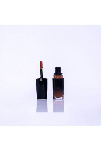 Budoor Al Ibrahim Badour Al-Brahim | BD Matte Liquid Lipstick - DIVA