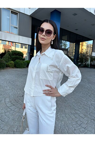 Butik Beyaz Gömlek