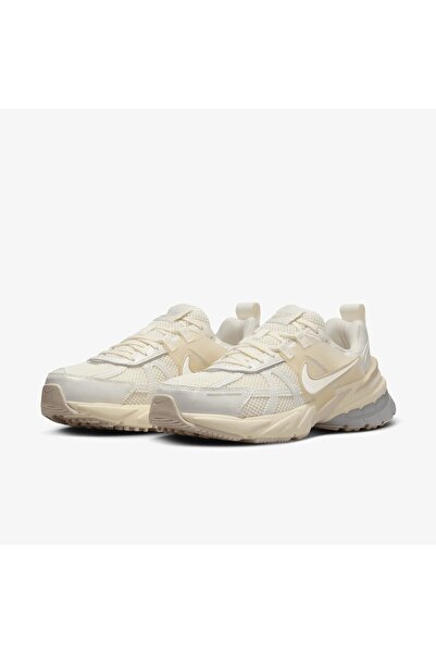 Nike V2K Run Kadın Krem Spor Ayakkabı-HQ1512-110-SPORTXOUTLET