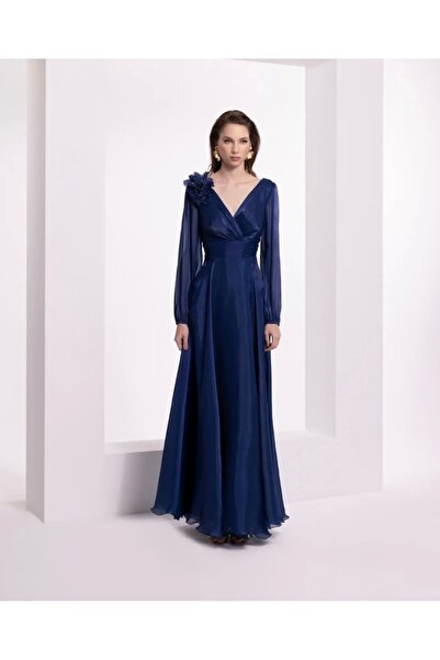 Megi Gelinlik Kol ve Çiçek Detaylı Abiye