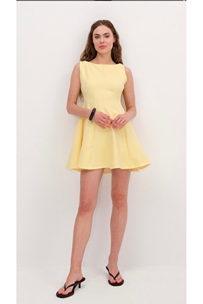 Akgül Bisiklet yaka kolsuz volanlı kısa sarı elbise