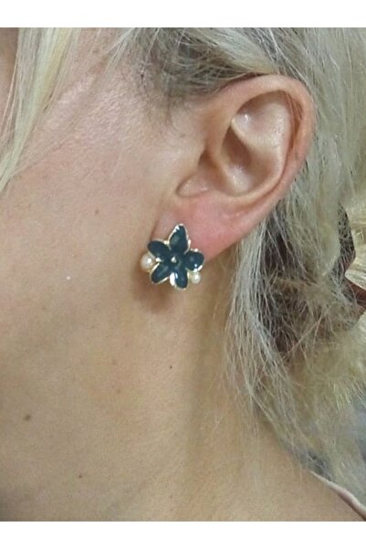 mos&more Small Women's Earrings with Green Pearlescent Flower Pearl