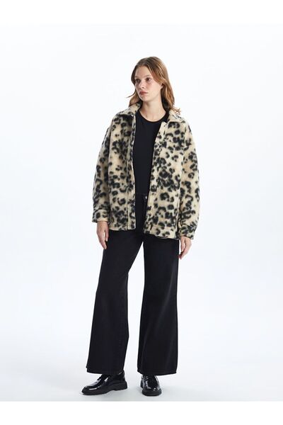 LC Waikiki LCWAIKIKI Classic Leopar Desenli Oversize Kadın Pelüş Gömlek Ceket