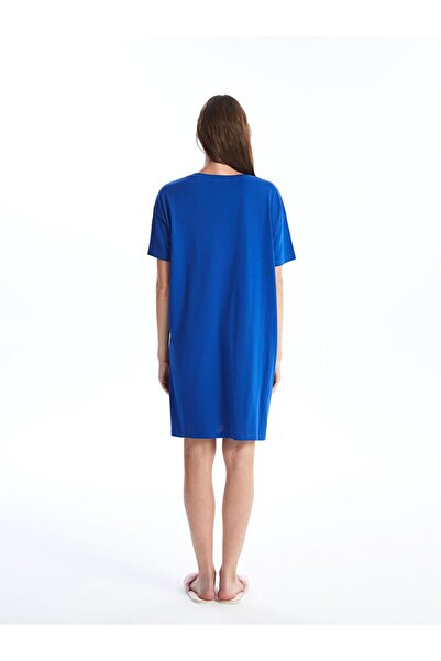 LC Waikiki Cămașă de noapte pentru femei cu tematică de Anul Nou LCW Young guler rotund