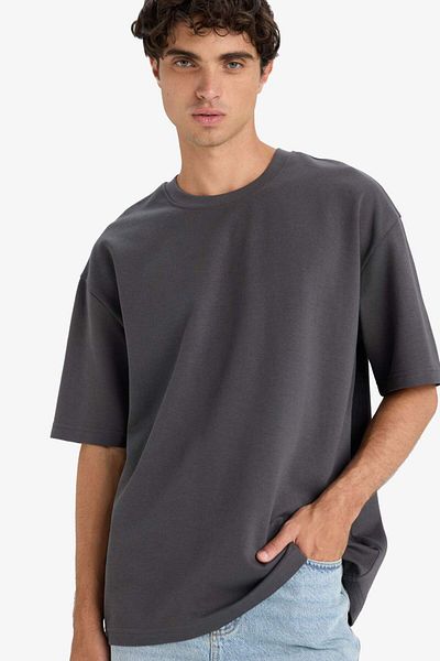 DeFacto Oversize Wide Fit Crew Neck Heavy Fabric Basic Plain Short Sleeve T-Shirt E9798Ax25Au