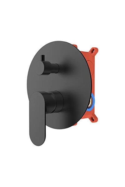 TREDEX خلاط دش مخفي أسود بخطين Treedex +TR