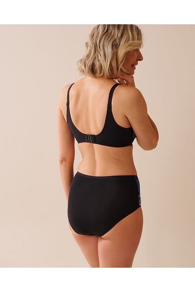 La Vie en Rose Lightly Lined Sleek Back Bra