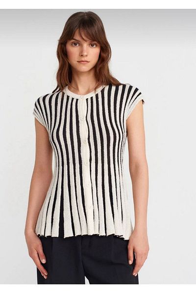 Dilvin Crew Neck Voleny Striped Knit Vest