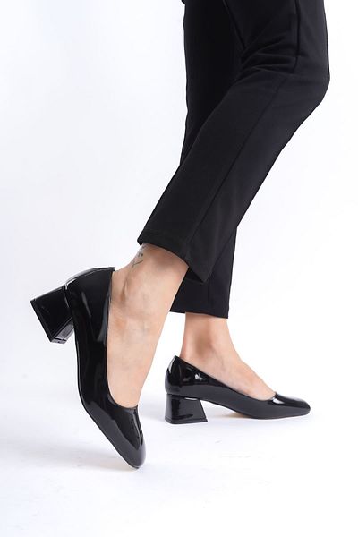 Zerenyus Stiletto cu toc pentru femei Clay Premium din piele lacuita neagra