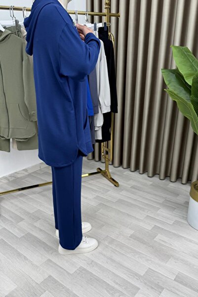 ALYA Ο ΣΕΝΑ ΕΙΝΑΙ ΤΟ ΟΠΟΥ ΤΟΥ ΤΡΑΙΝΕΙ ΤΟ ΣΕΝΑ