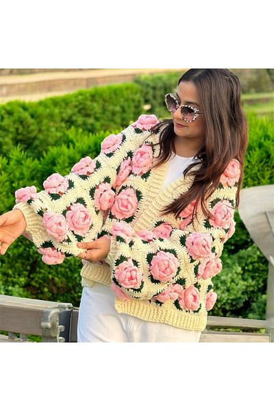 Charme Elegant Hand Knitted Rose Detailed Cardigan