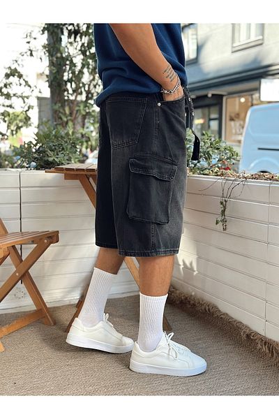 manch collection Cargo Pocket Baggy Fit Denim Shorts Black
