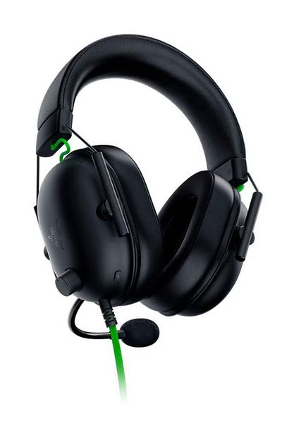 RAZER سماعة الألعاب BlackShark V2 X: صوت محيطي 7.1، ومشغلات 50 مم، ووسادة من إسفنج الذاكرة
