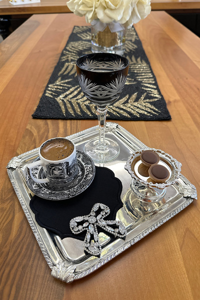 Bi Bashka Siyah peçete üzerine gümüş taşlı fiyonk tasarımı 2li kokteyl peçete