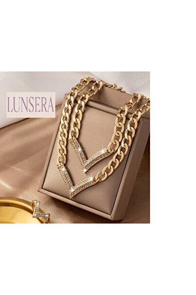 LUNSERA Altın Renk V Harfli Taşlı Takı Seti (Kolye + Bileklik + Yüzük) | Kadın Günlük ve Özel Gün Takıs
