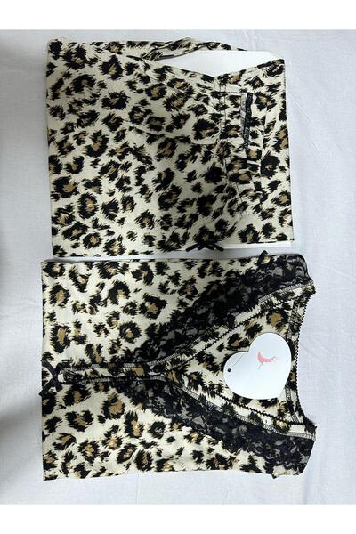 İpek Women's Short Sleeve Capri Leopard Pattern Bamboo-Cotton Pajamas Set