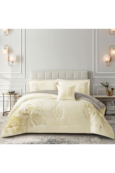 Donetella 4-Piece Digital Print Comforter Set – King Size 250x230 cm, Soft Microfiber Bedding Set.