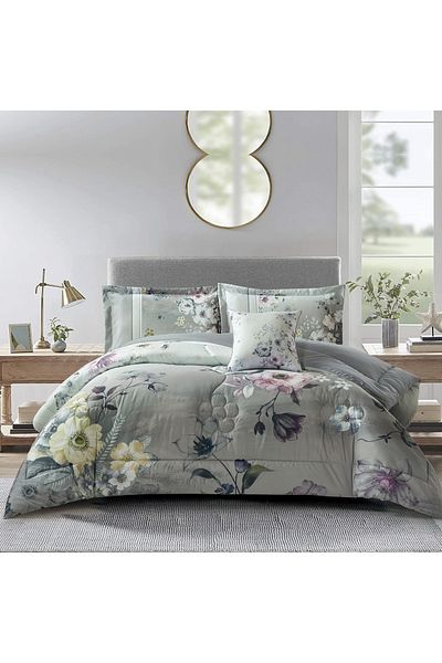 Donetella 4-Piece Digital Print Comforter Set – King Size 250x230 cm, Soft Microfiber Bedding Set.