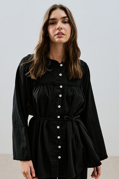 Manuka Textured Embroidered Shirt Black