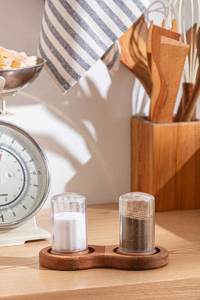 WOODCAP Salt Shaker Set with Stand - Set of 2 Plastic Salt Shakers with Wooden Lid - with Stand