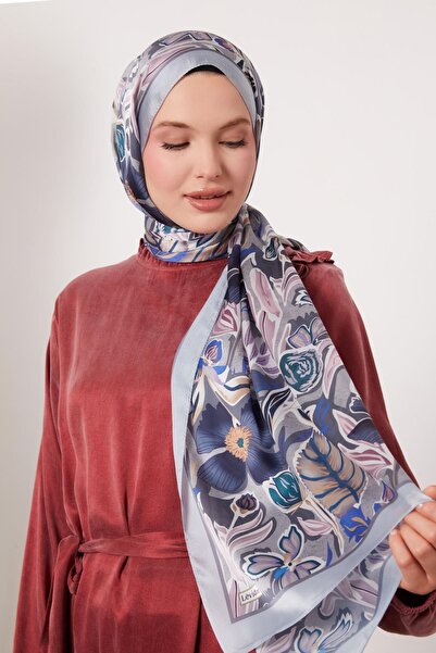 Levidor Σάλι από ινδικό μετάξι με λουλουδάτο σχέδιο