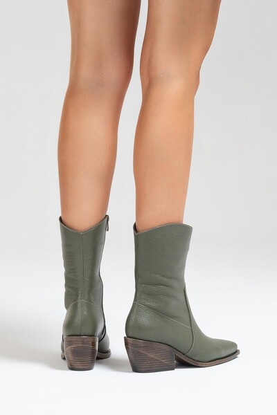 Zeynep Sıradağlı Farly Deri Kadın Bot Haki