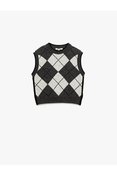 Koton Baklava Patterned Sleeveless Crew Neck Sweater