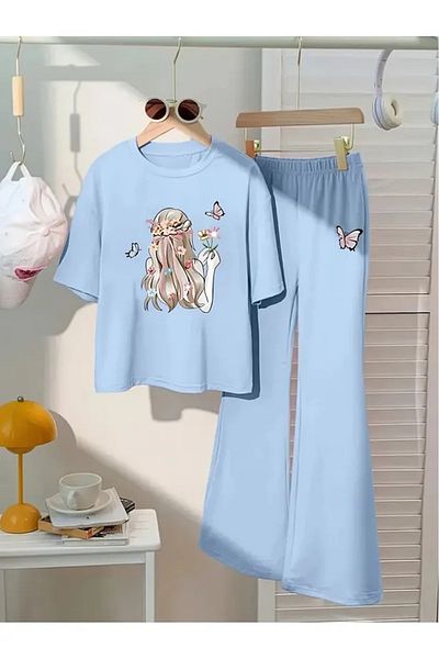 aynewmoda Straight T-Shirt with Soft Cut and Sweatpants Suit