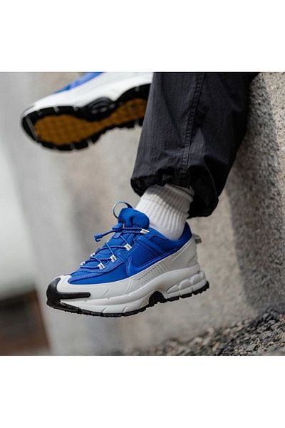 Nike Vomero roam