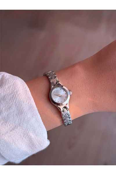 Vola Collection Ice Blue Dial Thin Cord Vintage Steel Silver Minimal Women's Wrist Watch - 47