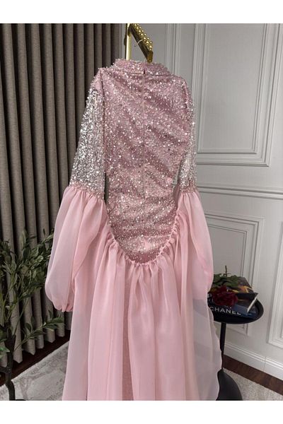 SOOL Evening Dress with Gazelle Tail and Elegant Design