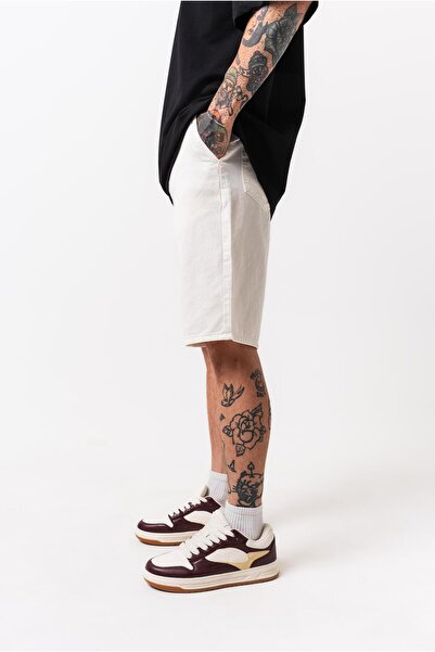 Respire Men's Piece Paint Shorts Ecru