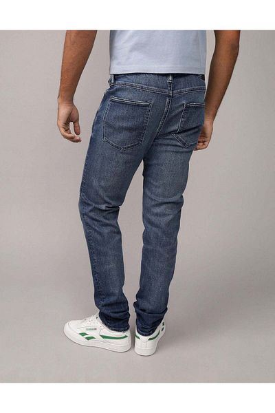 AMERICAN EAGLE AE 24/7 Athletic Skinny Jean