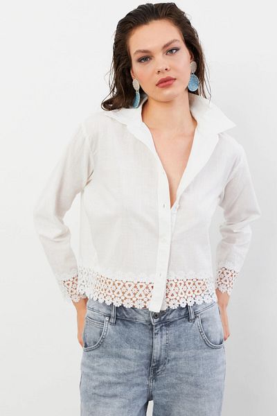 Cool & Sexy Women's Ecru Laced Shirt Mpc030