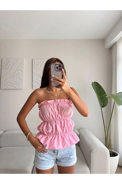 Zoom Butik Flounced Strapless Crop - Pink