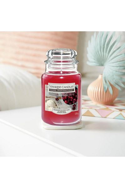 Yankee Candle Lumanare Parfumata Borcan Mare, Cherry Vanilla, 538gr.