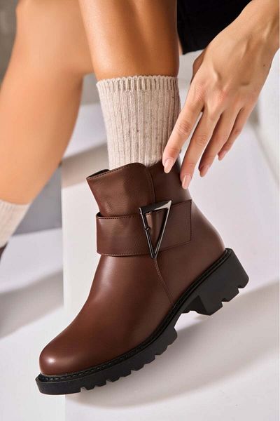 Joana Women's Brown Faux Leather Fur-lined Boots Jaxie