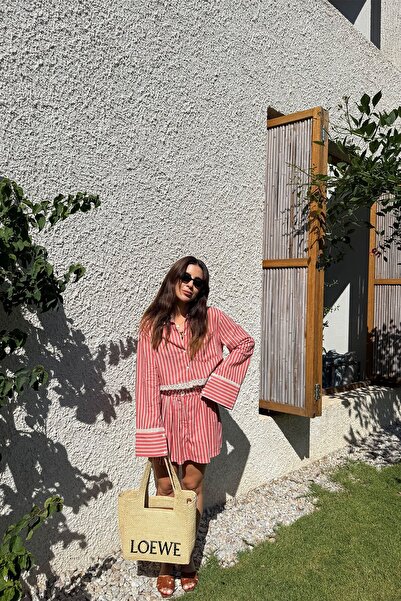 Özge Özgenç % 100 Keten Önlük Yaka Çizgili Gömlek Şort Takım