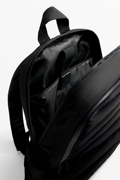 Oysho Quilted backpack