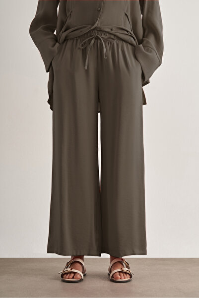 Mizalle Beli İpli Modal Karışımlı Vizon Rengi Rahat Pantolon