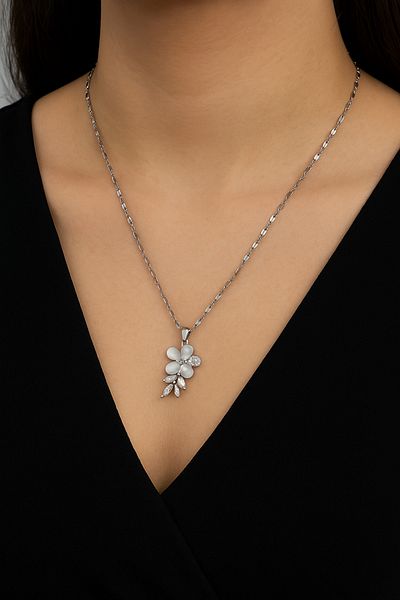 The Collection Five Petal Zircon Stone Flower Daisy Women's Tarnish Free Silver Stone Steel Necklace