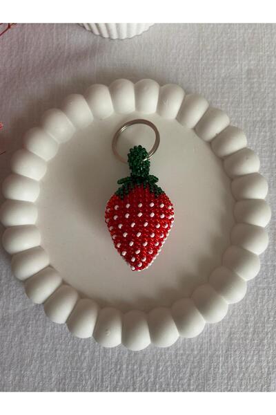 Handmade KUM BONCUK EL İŞİ ORTA BOY KISA SAPLI ÇİLEK ANAHTARLIK