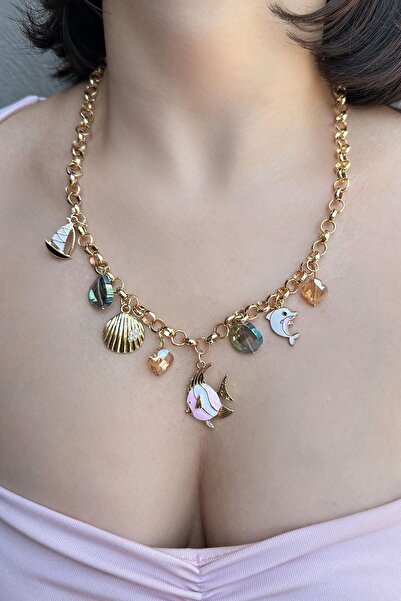 TAKIŞTIR Gold Color Seashell Figured Necklace and Bracelet Set