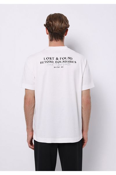 Colin's Comfort Fit Round Neck Plain Men's White Short Sleeve T-Shirt