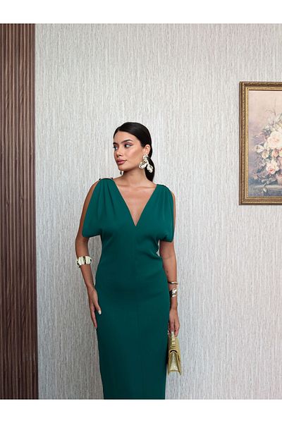 ESRAHELVACI Rochie midi cu decolteu în V cu detaliu de cataramă pe umeri